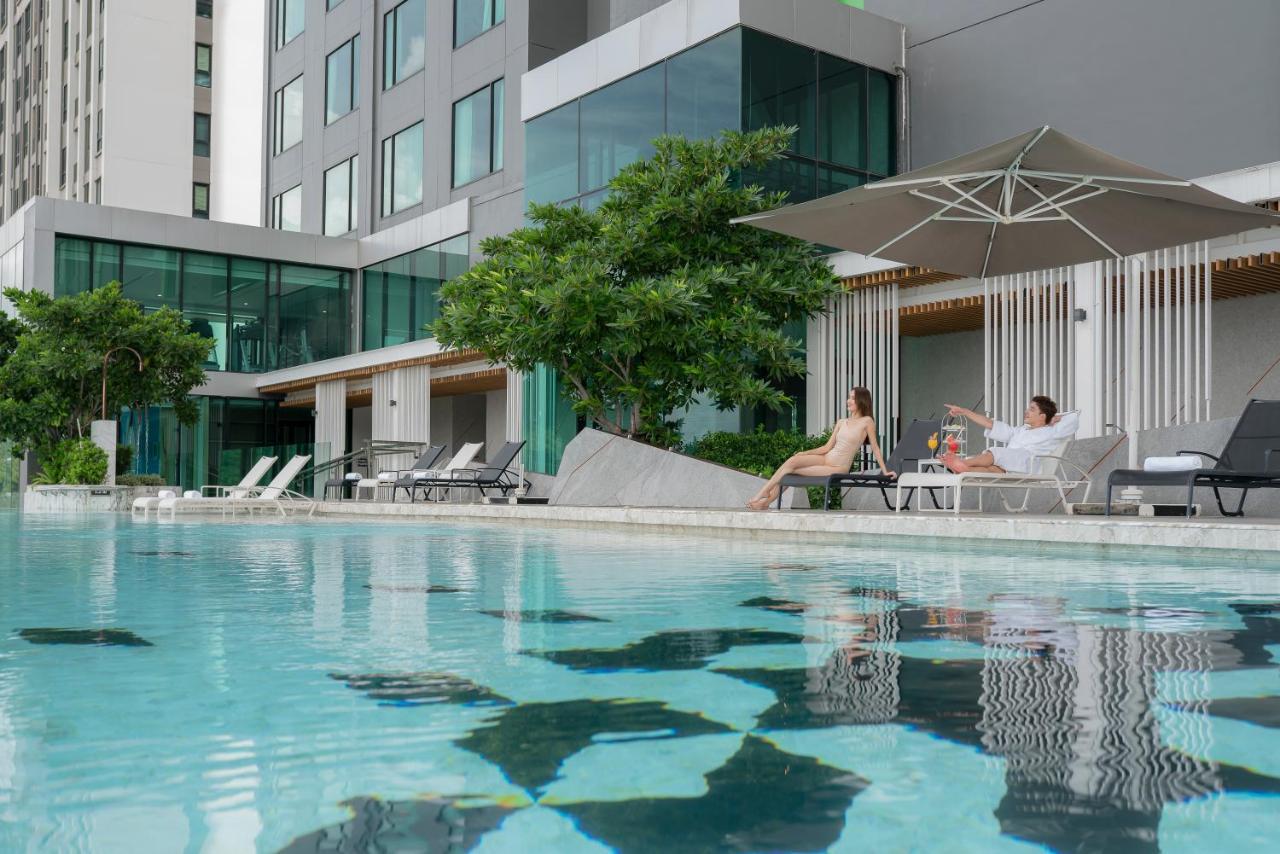 Holiday Inn&Suites Siracha Laemchabang Si Racha Exterior foto