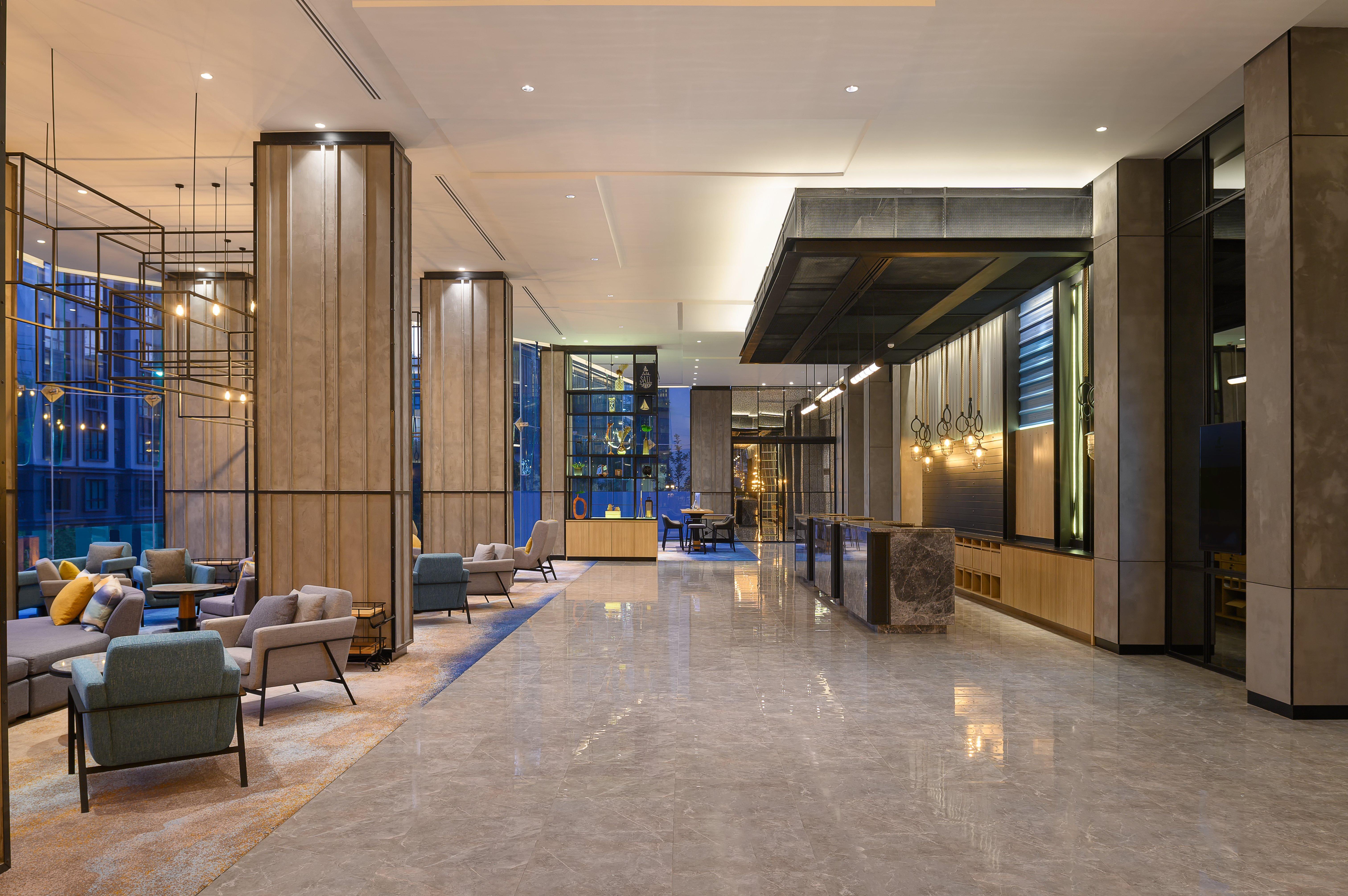 Holiday Inn & Suites Siracha Laemchabang By Ihg Si Racha Exterior foto