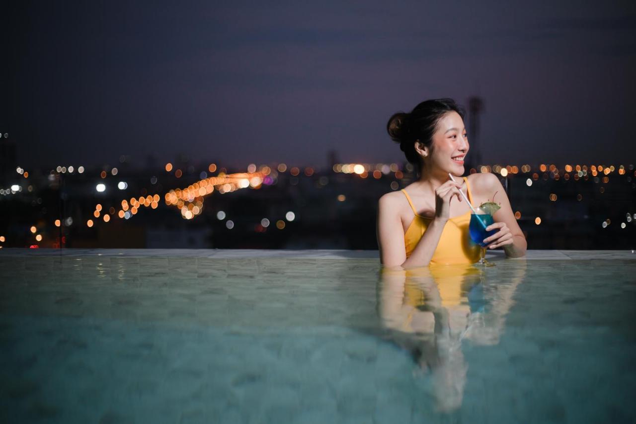 Holiday Inn & Suites Siracha Laemchabang By Ihg Si Racha Exterior foto